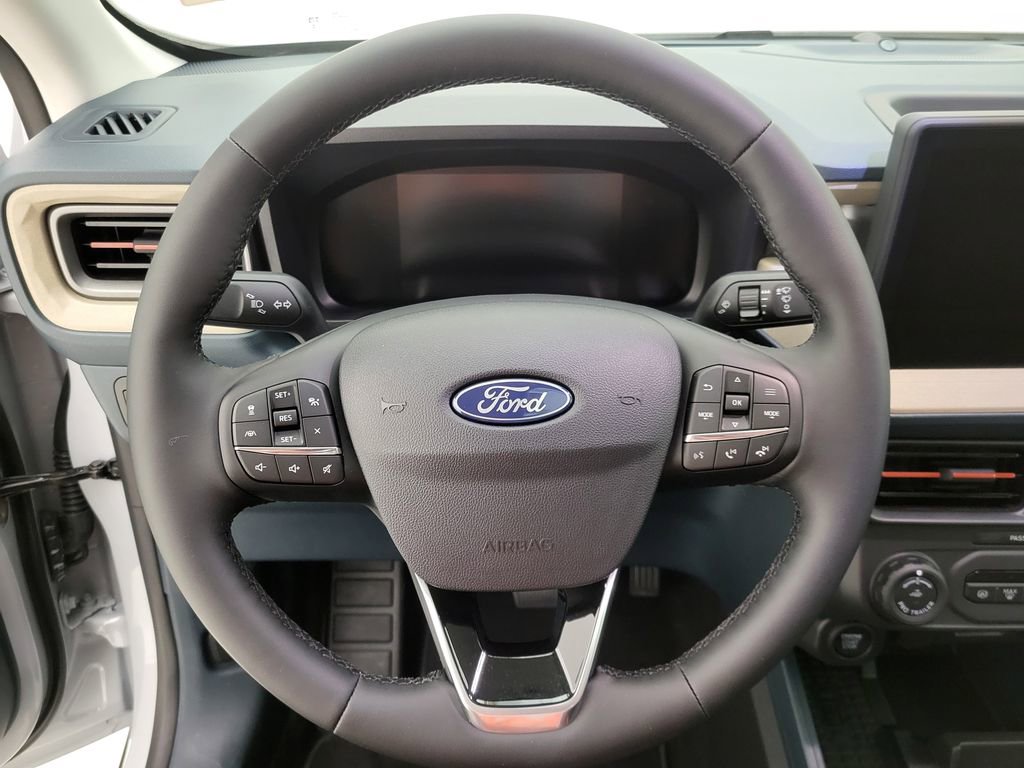 Used 2025 Ford Maverick Lariat w/ 4K Tow Package image 4