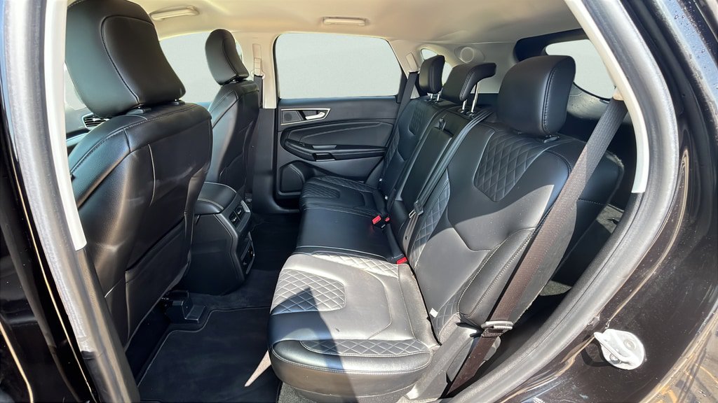 Used 2024 Ford Edge Titanium AWD/4WD image 17