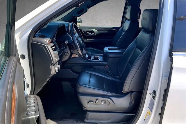 Used 2021 Chevrolet Suburban High Country w/ Premium Package image 24