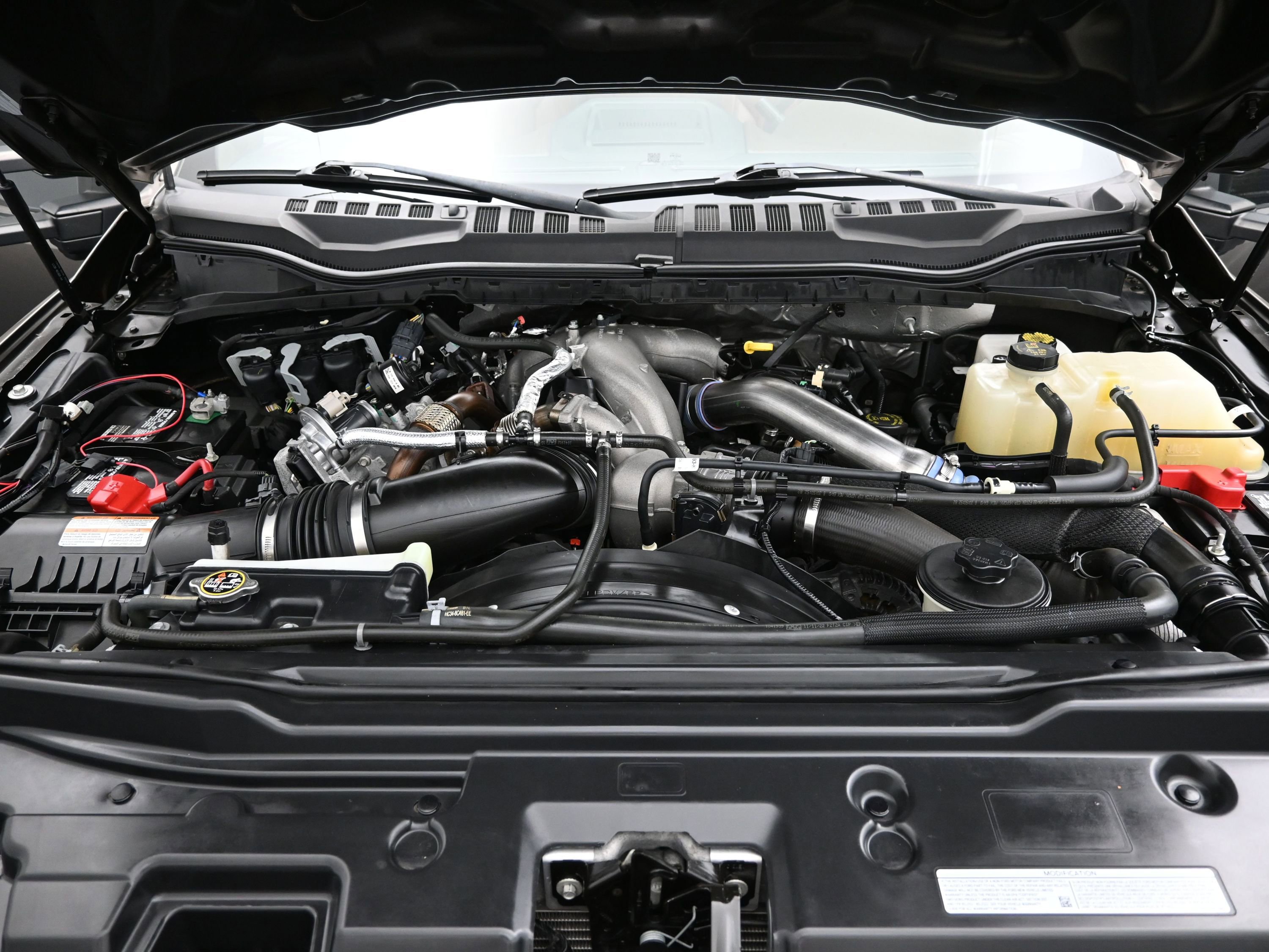 Used 2022 Ford F350 King Ranch image 8