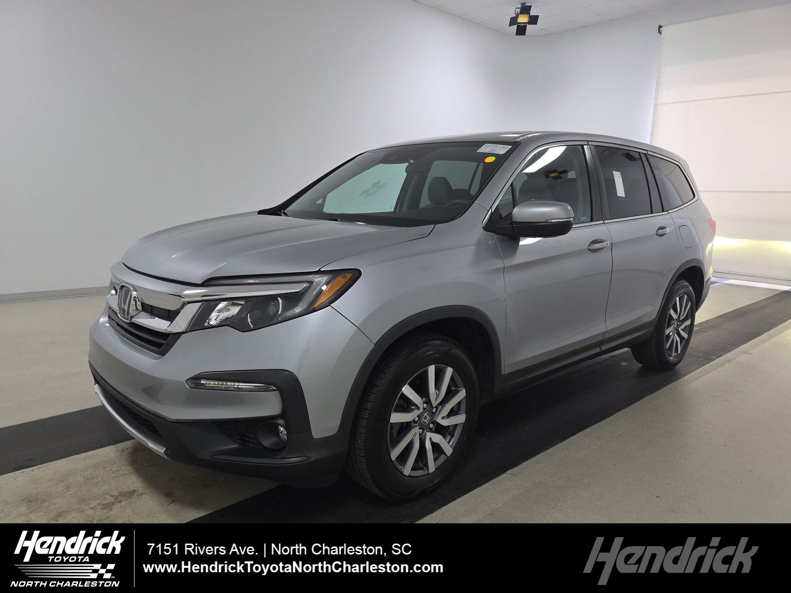 Used 2021 Honda Pilot EX image 1