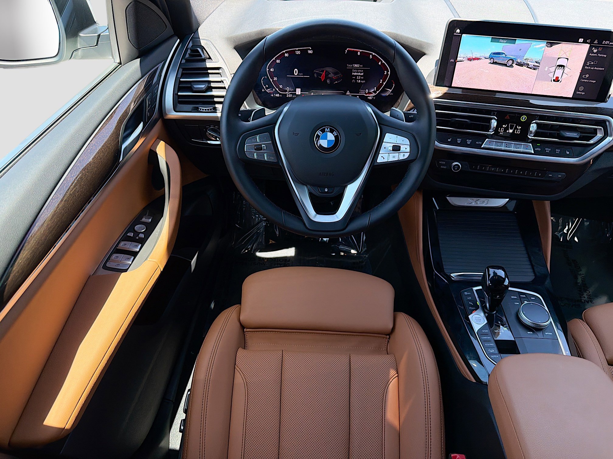 Used 2025 BMW X4 xDrive30i AWD/4WD image 17
