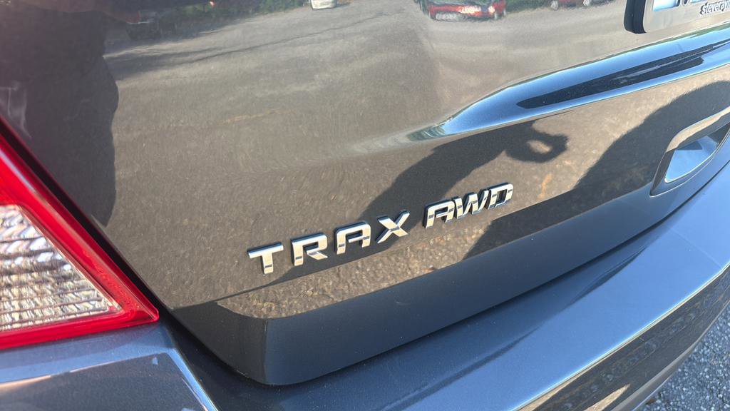 Used 2019 Chevrolet Trax LS image 27