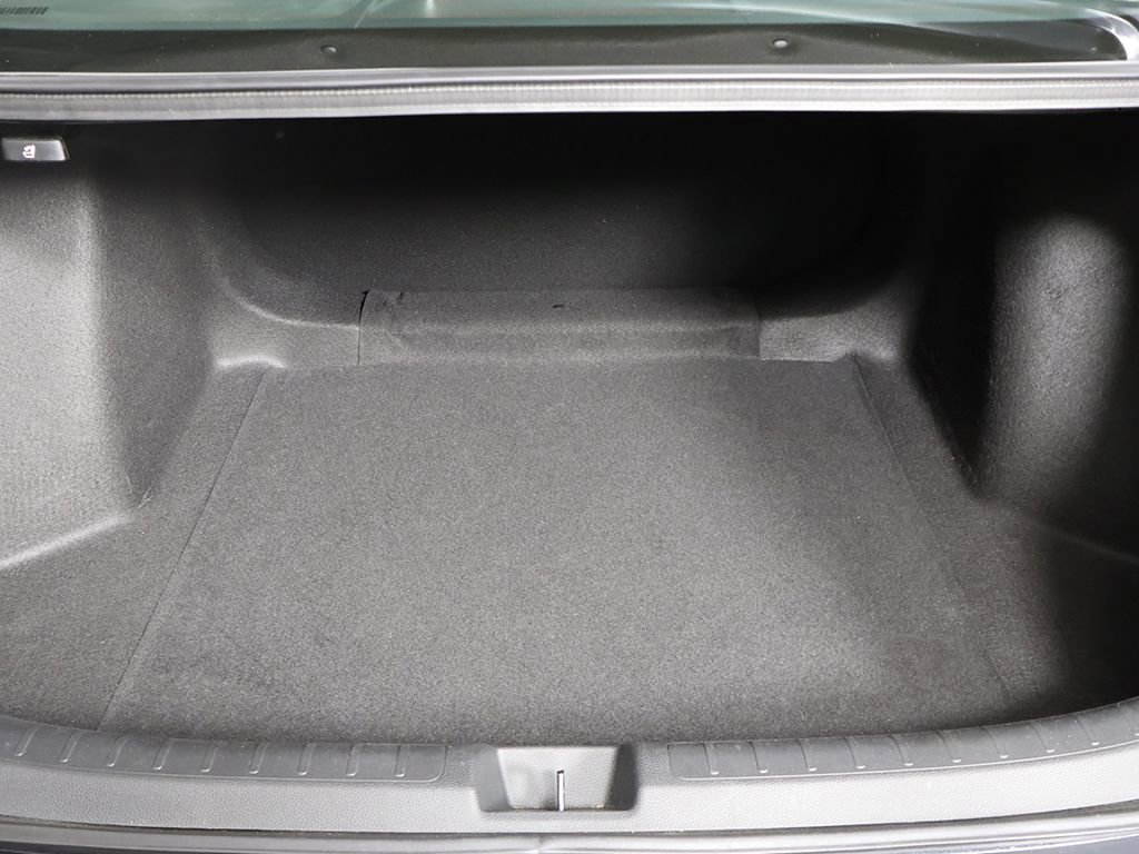 Used 2023 Honda Civic LX image 16