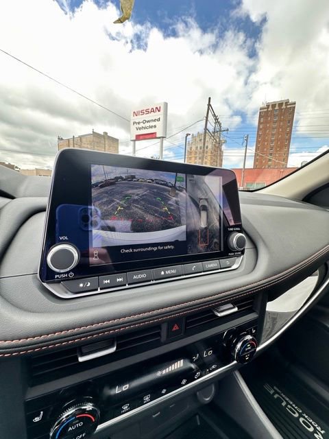 New 2026 Nissan Rogue Rock Creek image 13