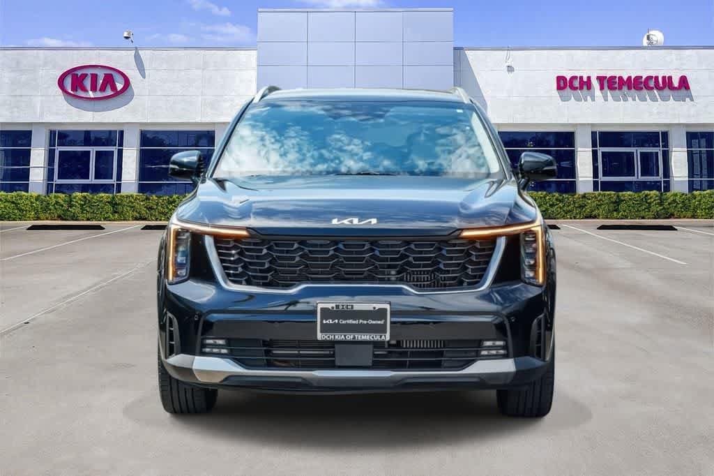 Certified 2025 Kia Sorento EX AWD/4WD image 2