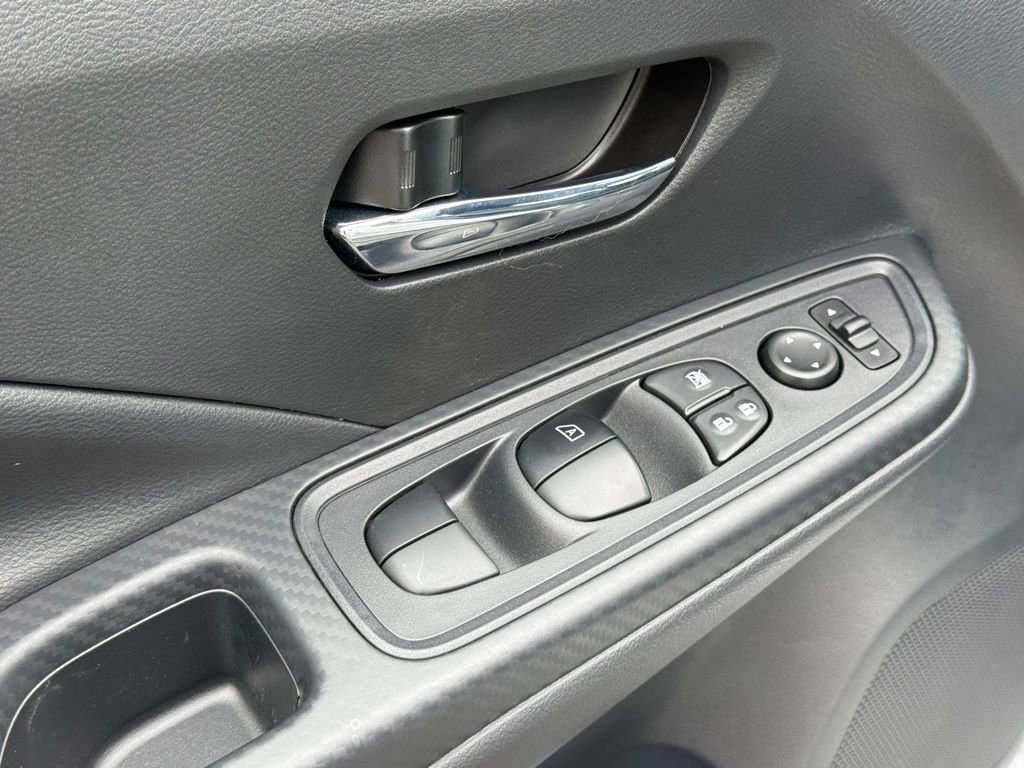 New 2025 Nissan Versa SV w/ Trunk Package FWD image 13