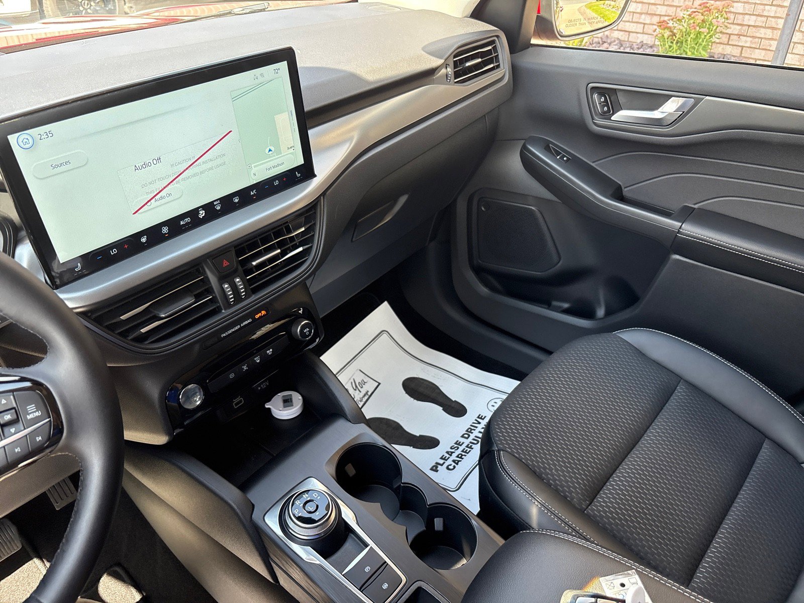 New 2025 Ford Escape SE image 15