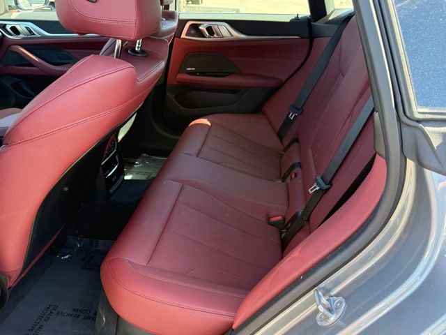 Used 2025 BMW i4 eDrive40 w/ Premium Package image 31