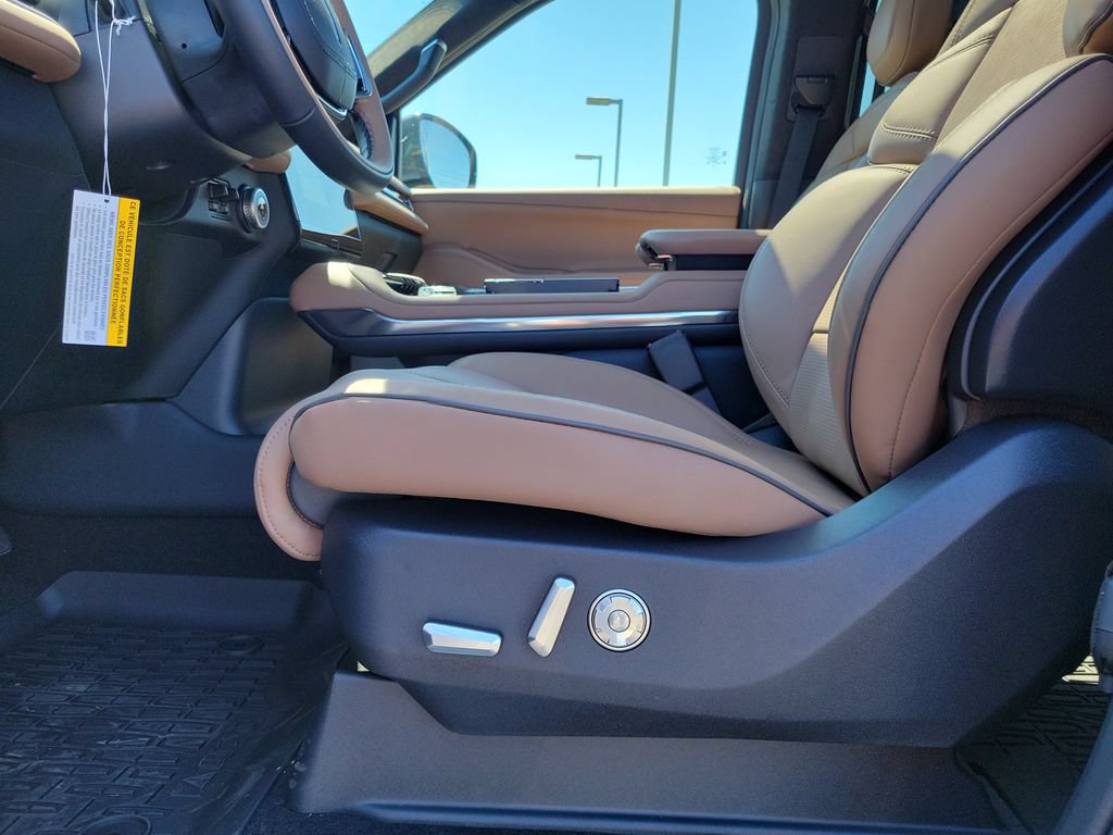 New 2026 Lincoln Navigator Black Label AWD/4WD image 19