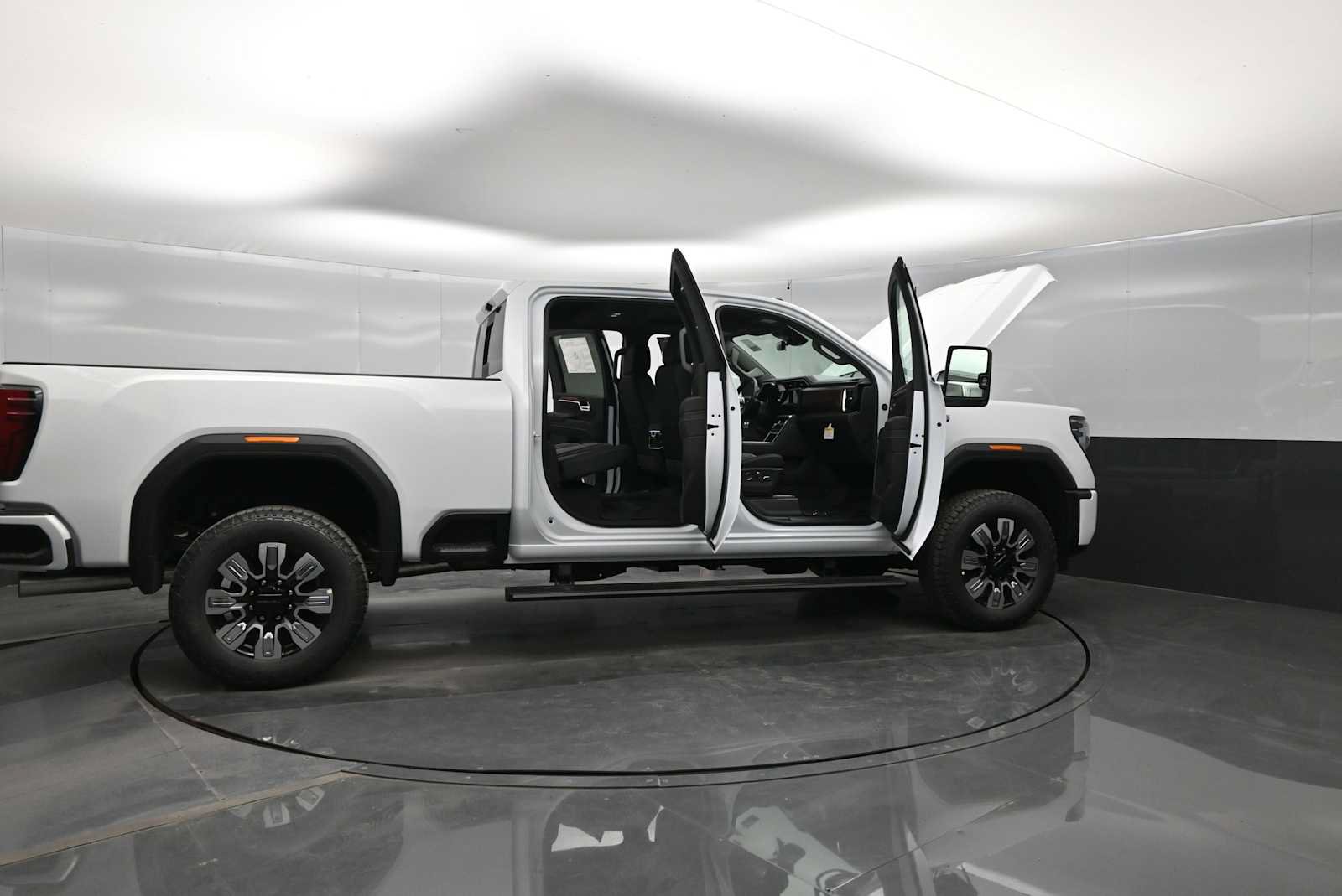 New 2026 GMC Sierra 2500 Denali w/ Denali Reserve Package AWD/4WD image 45