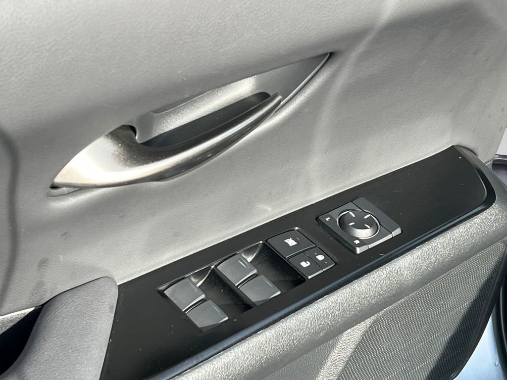 Used 2023 Lexus UX 250h F Sport image 13