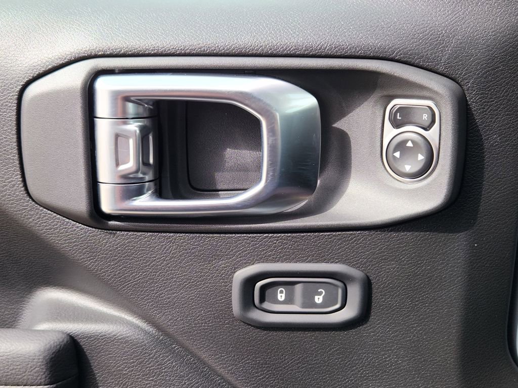 New 2025 Jeep Wrangler Sport S image 20