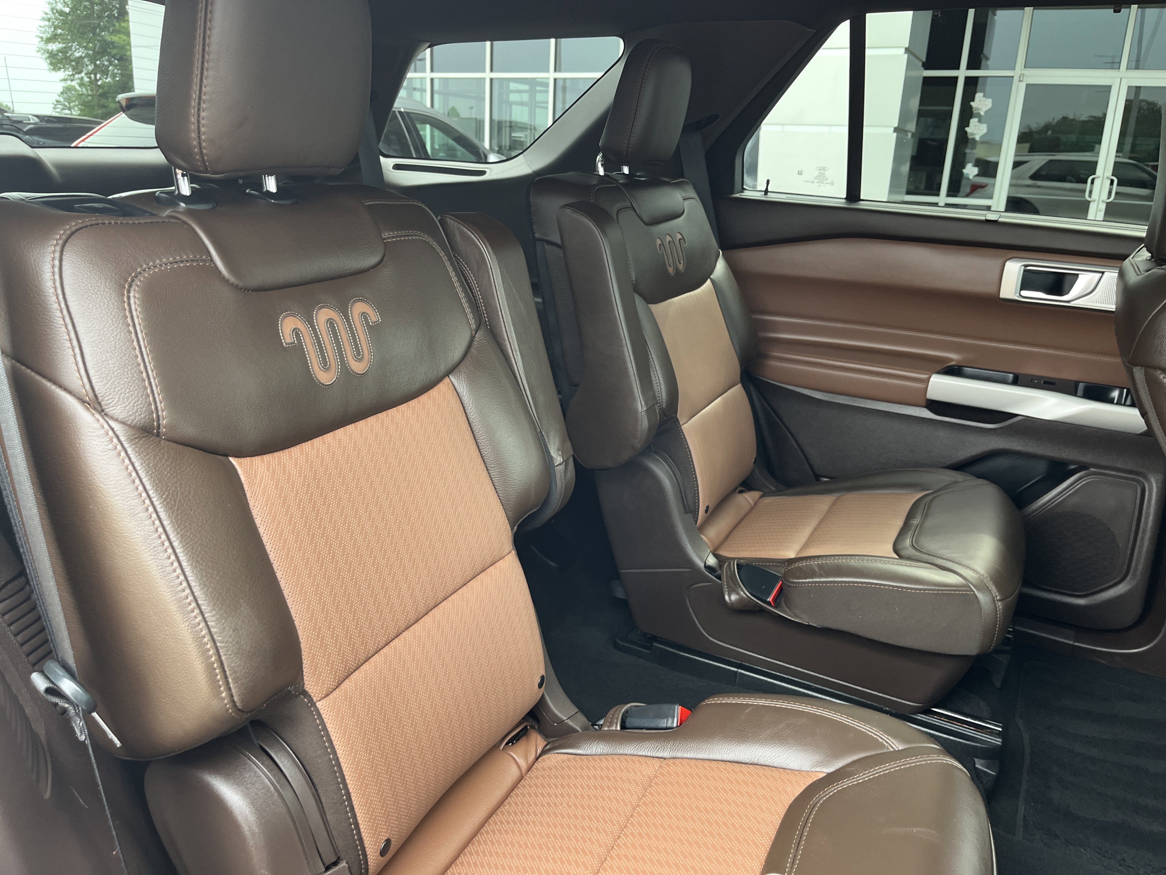 Used 2022 Ford Explorer King Ranch AWD/4WD image 16