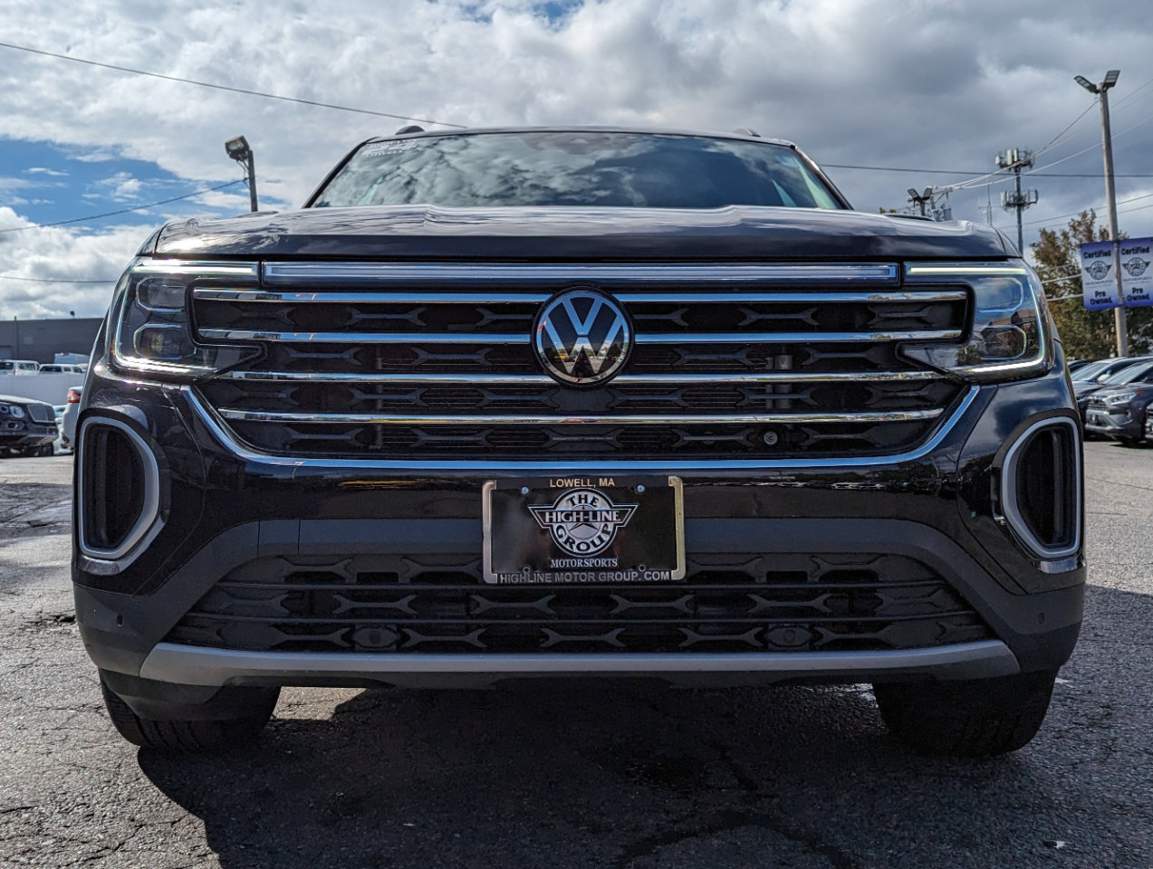Used 2024 Volkswagen Atlas SE image 4