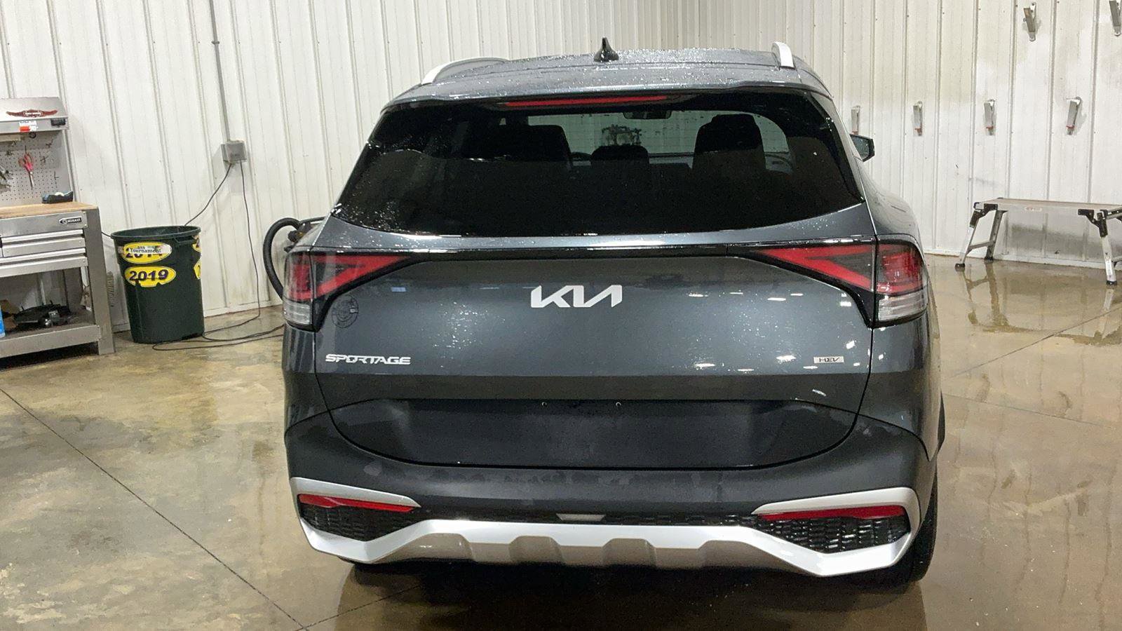 Used 2024 Kia Sportage EX image 6