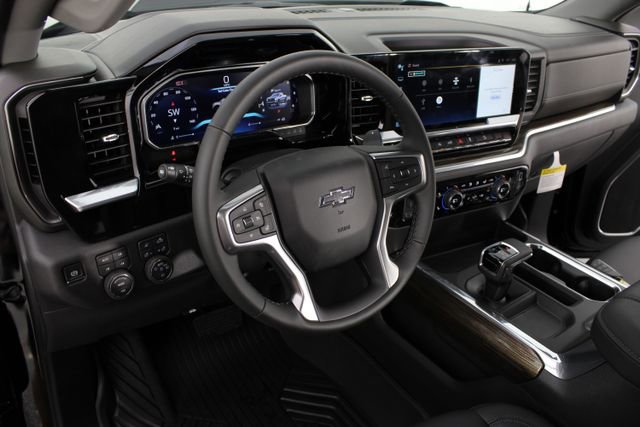 New 2026 Chevrolet Silverado 1500 LT Trail Boss w/ LT Trail Boss Premium Package AWD/4WD image 9