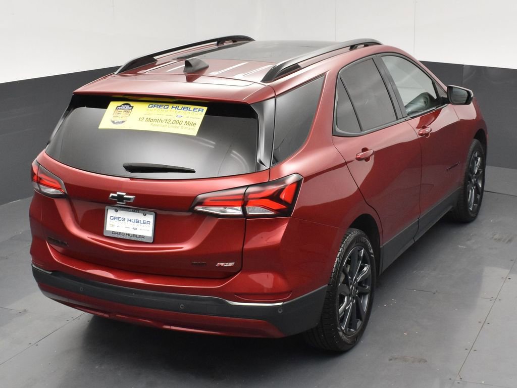 Used 2022 Chevrolet Equinox RS w/ RS Leather Package image 26