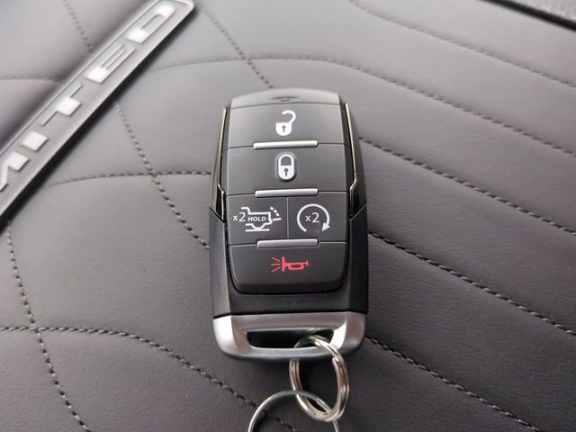 New 2025 RAM 3500 Limited image 30