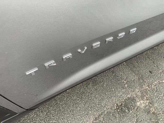 Used 2025 Chevrolet Traverse LT w/ Driver Confidence Package FWD image 31