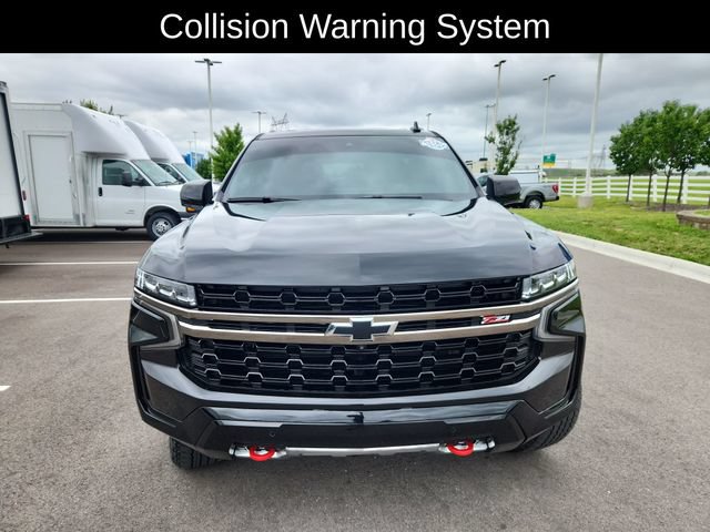 Used 2024 Chevrolet Tahoe Z71 w/ Luxury Package AWD/4WD image 2