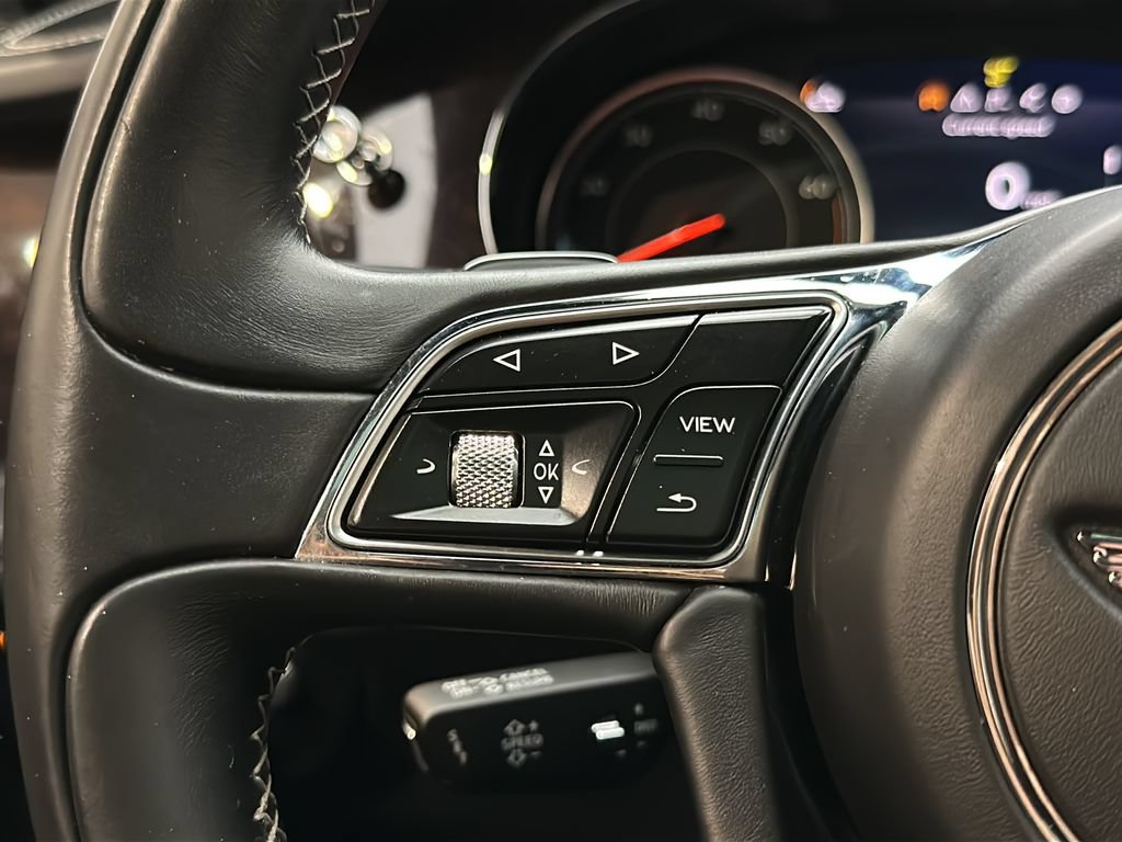 Used 2018 Bentley Bentayga Activity AWD/4WD image 27