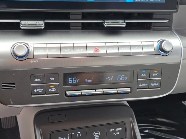 Used 2024 Hyundai Kona SEL FWD image 30