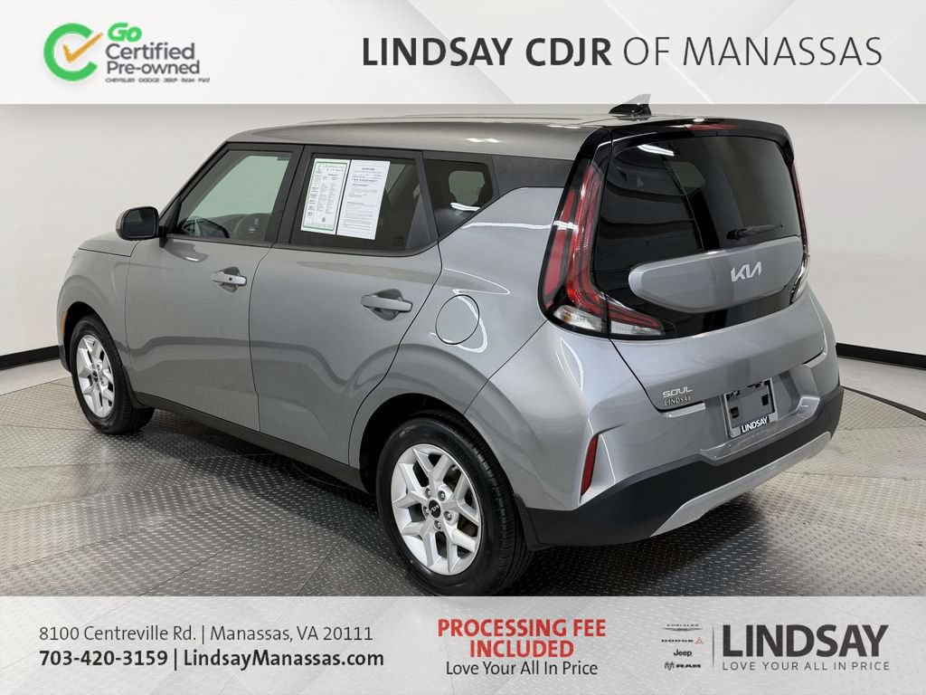 Used 2023 Kia Soul S FWD image 6