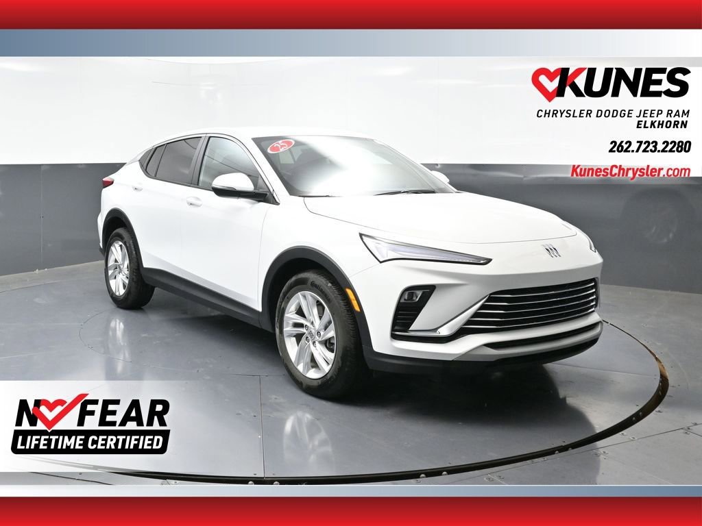 Used 2025 Buick Envista Preferred