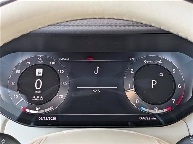 Used 2023 Land Rover Range Rover SE AWD/4WD image 12