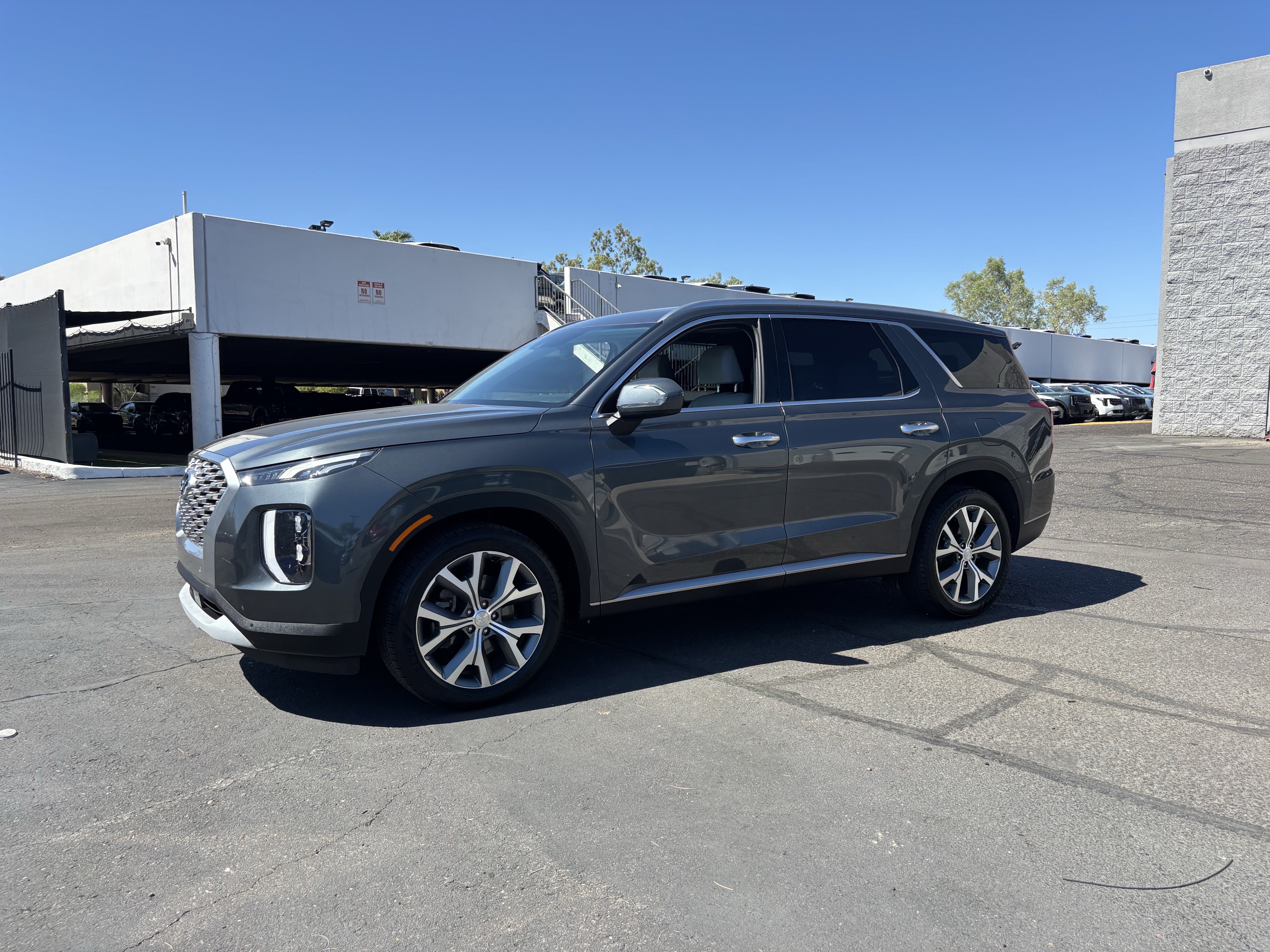 Used 2021 Hyundai Palisade SEL FWD image 6