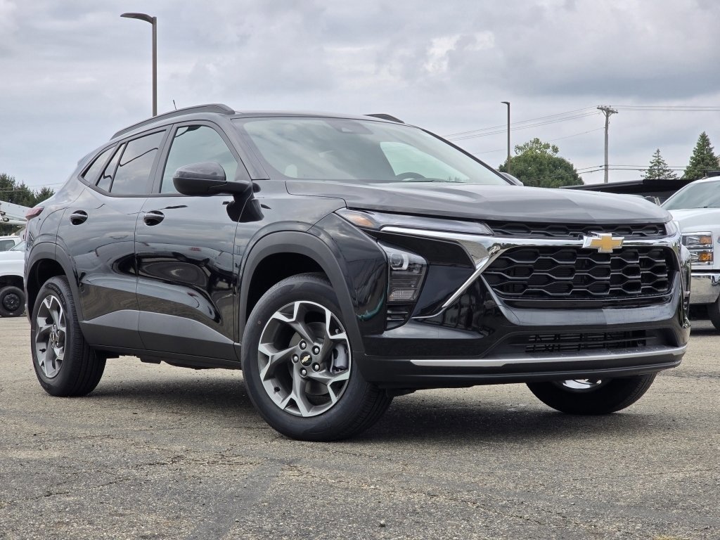 New 2026 Chevrolet Trax LT w/ Driver Confidence Package video 2