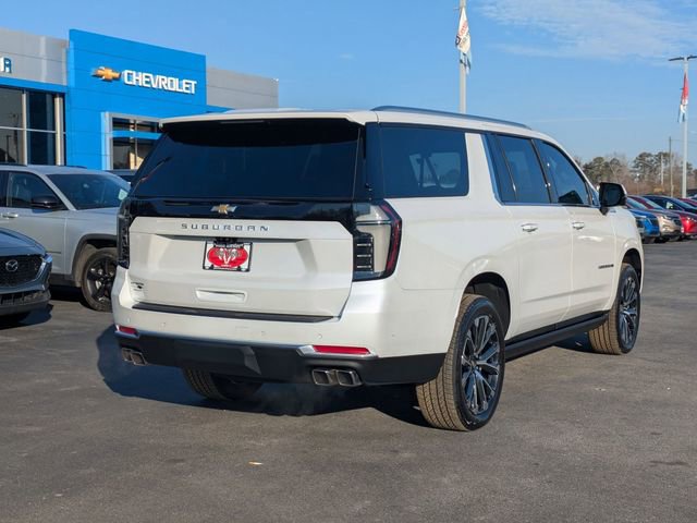 New 2025 Chevrolet Suburban High Country image 3