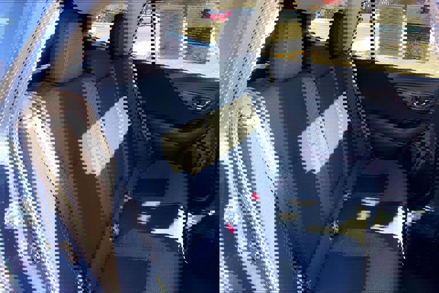 Used 2025 Subaru Outback Premium image 20