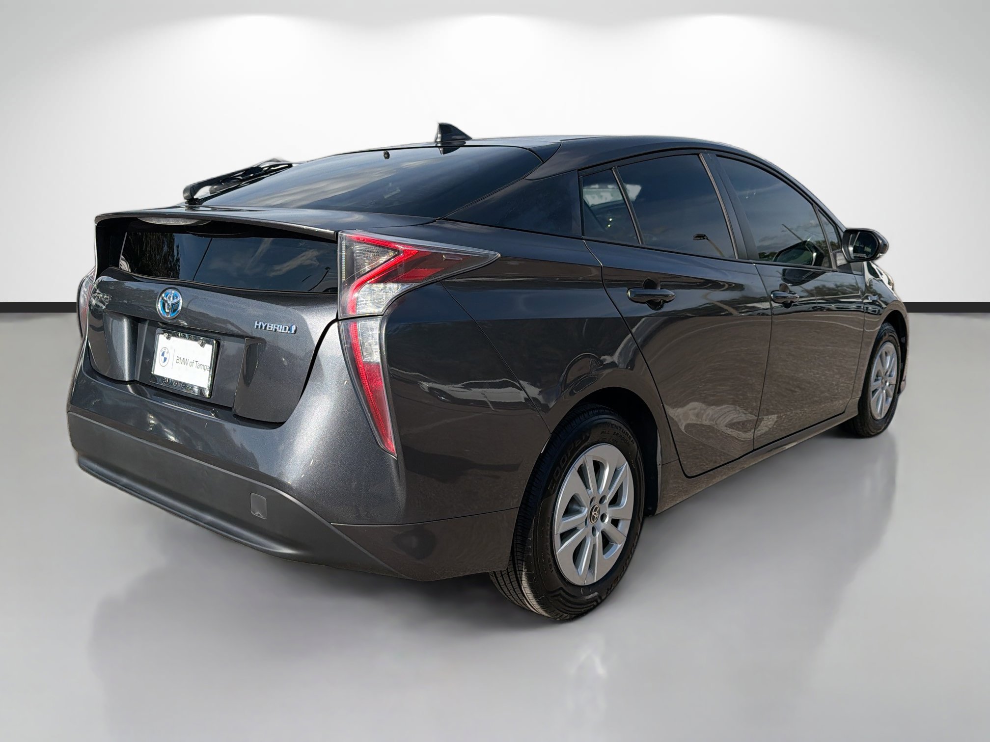 Used 2017 Toyota Prius Two image 3