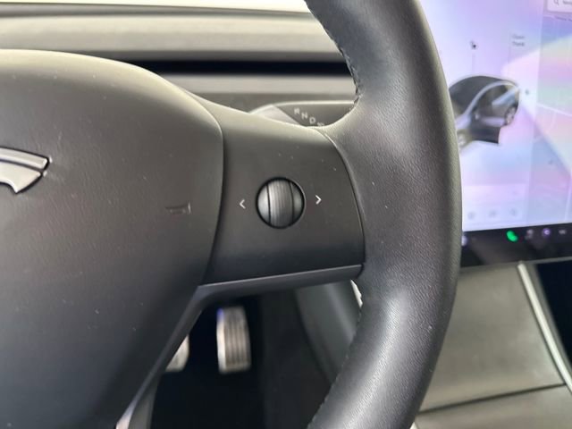 Used 2020 Tesla Model Y Performance image 16