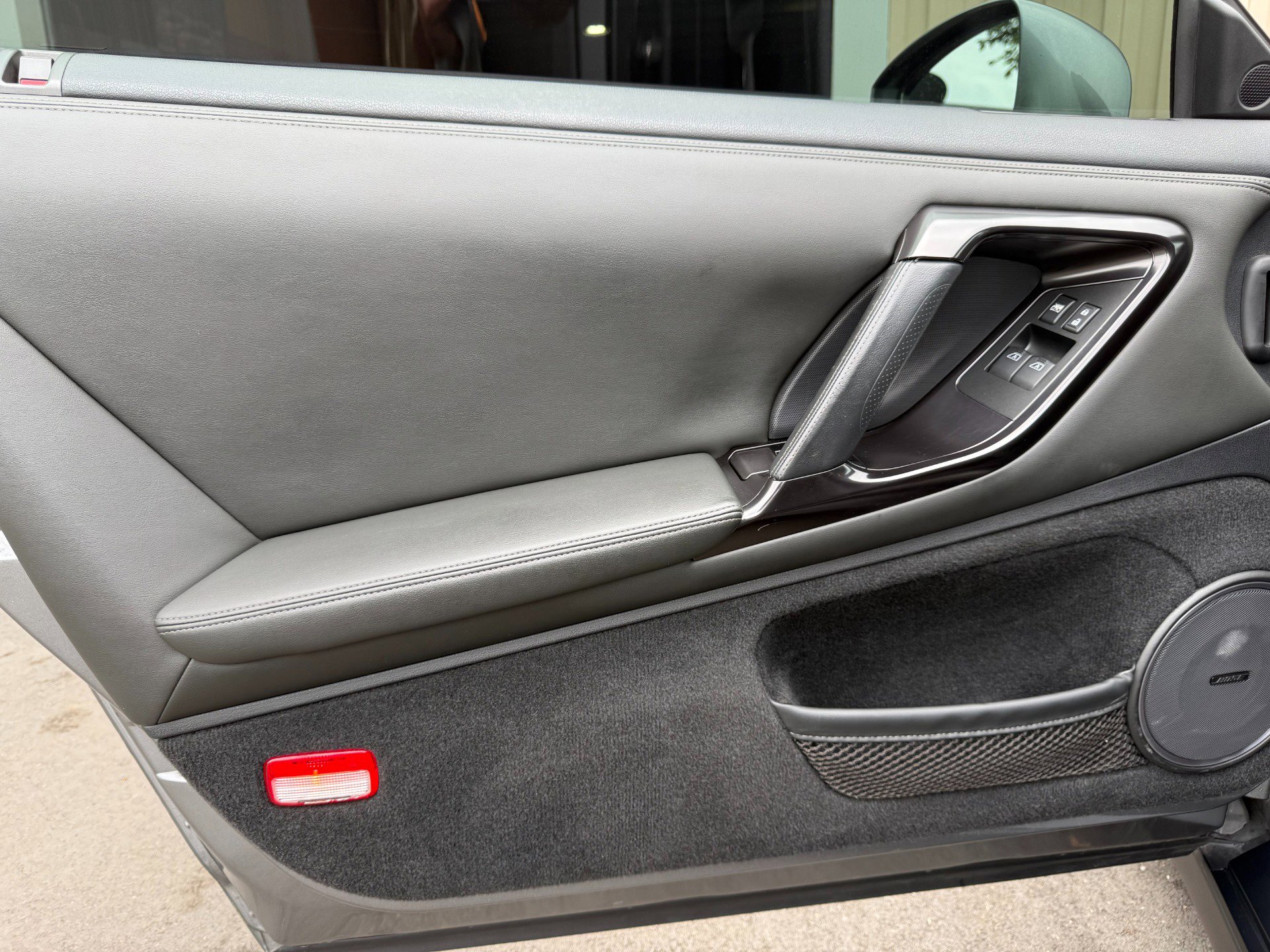 Used 2012 Nissan GT-R Premium AWD/4WD image 25