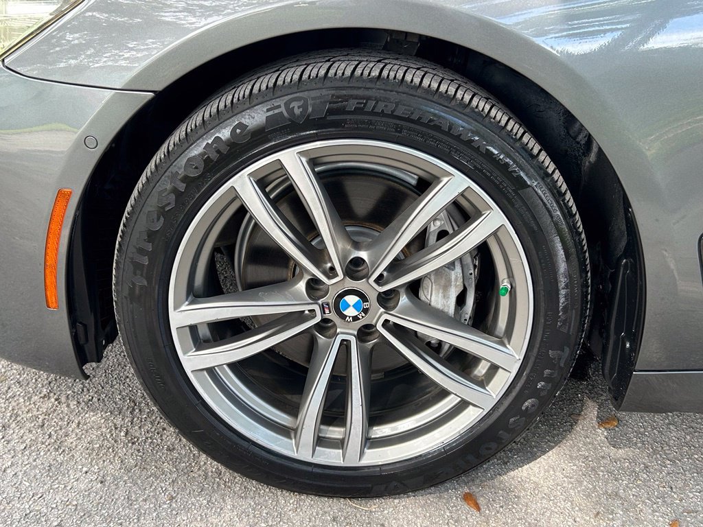 Used 2016 BMW 740i RWD image 32