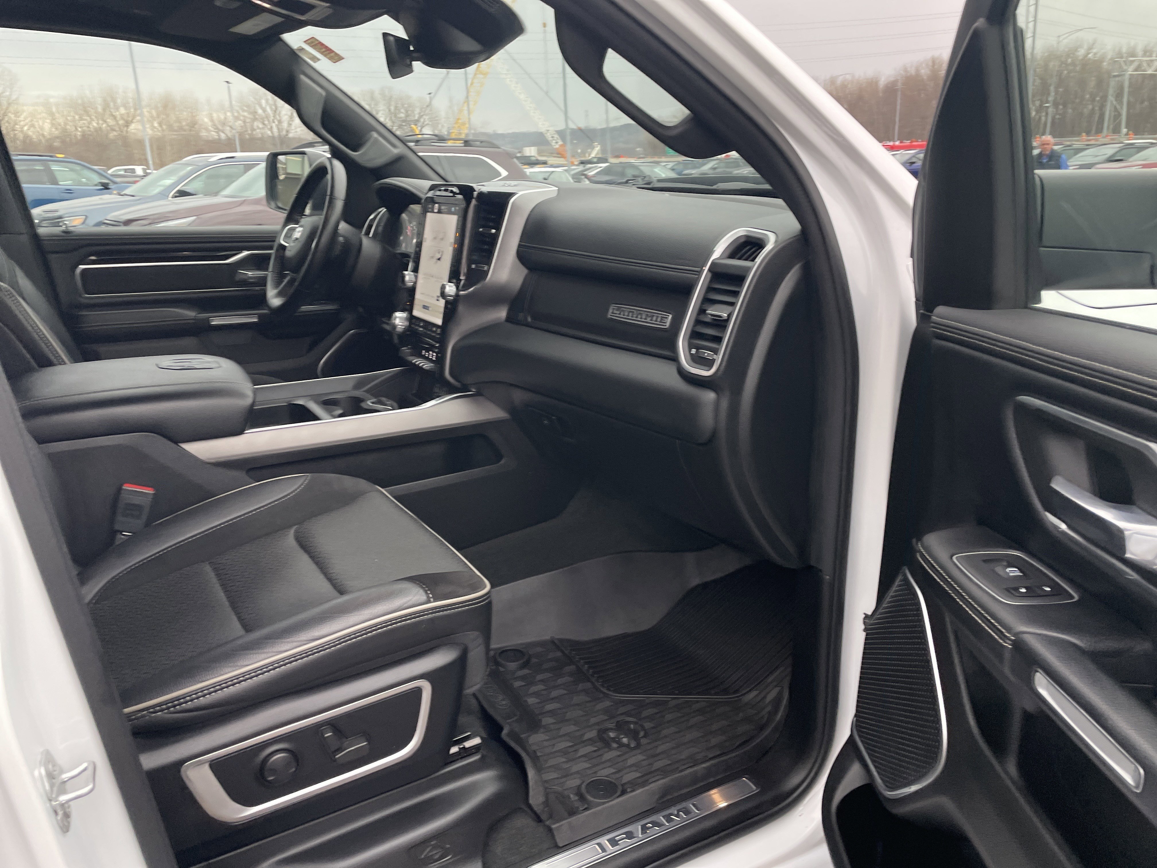 Used 2022 RAM 1500 Laramie w/ Sport Appearance Package image 26