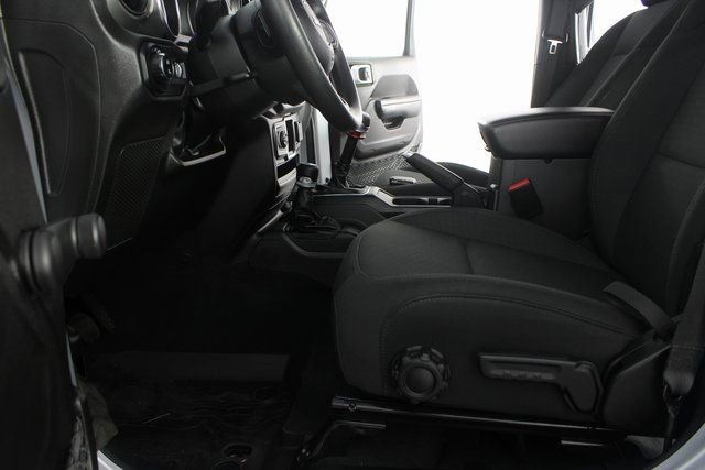 Used 2023 Jeep Gladiator Sport image 14