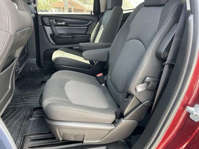 Used 2017 Chevrolet Traverse LT w/ Style and Technology Package image 20