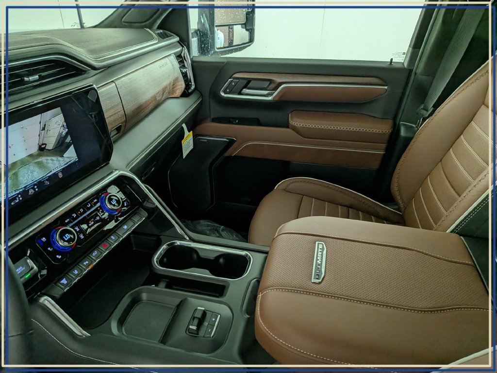 New 2026 GMC Sierra 3500 Denali Ultimate AWD/4WD image 24