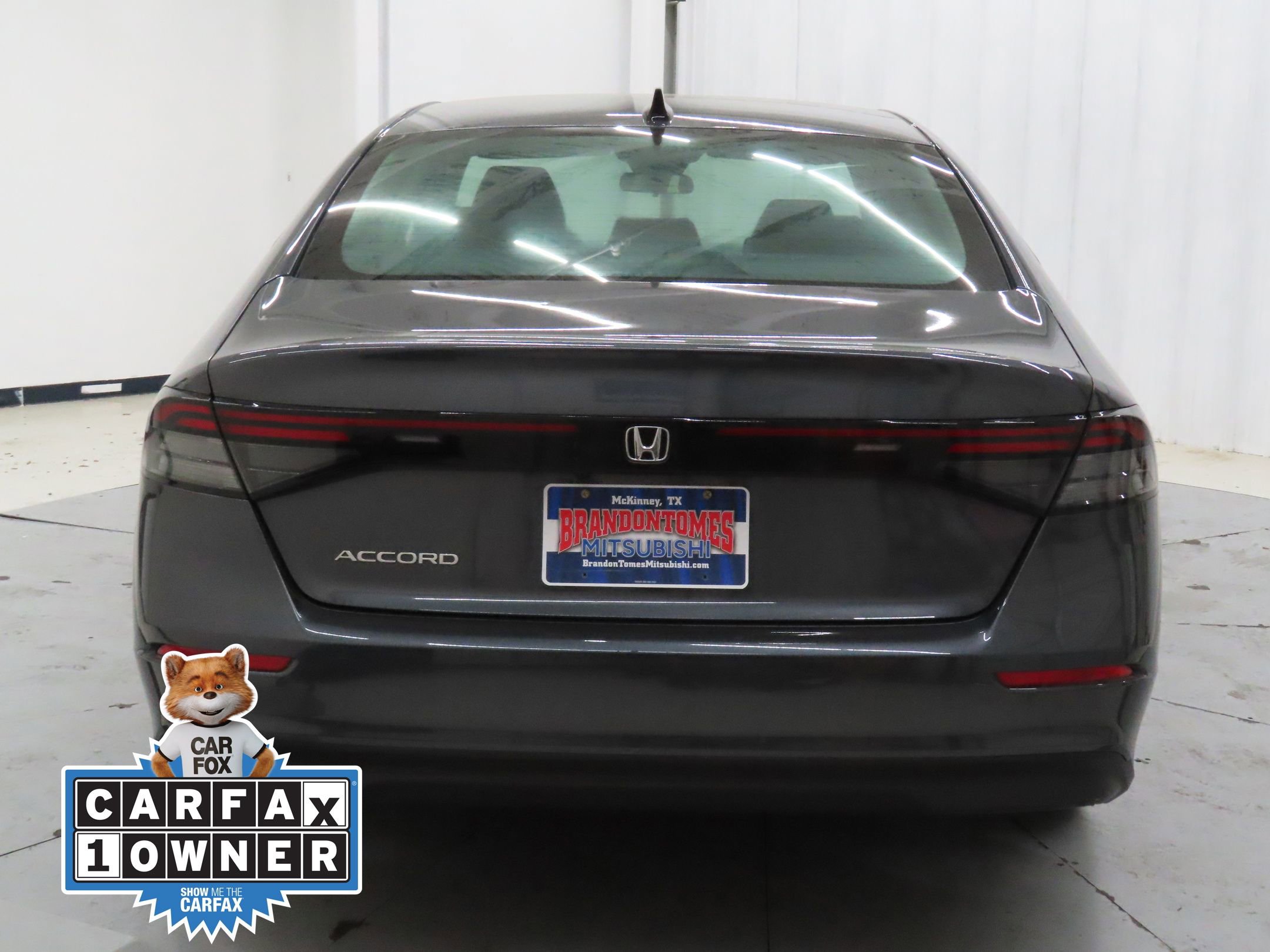 Used 2025 Honda Accord SE image 4