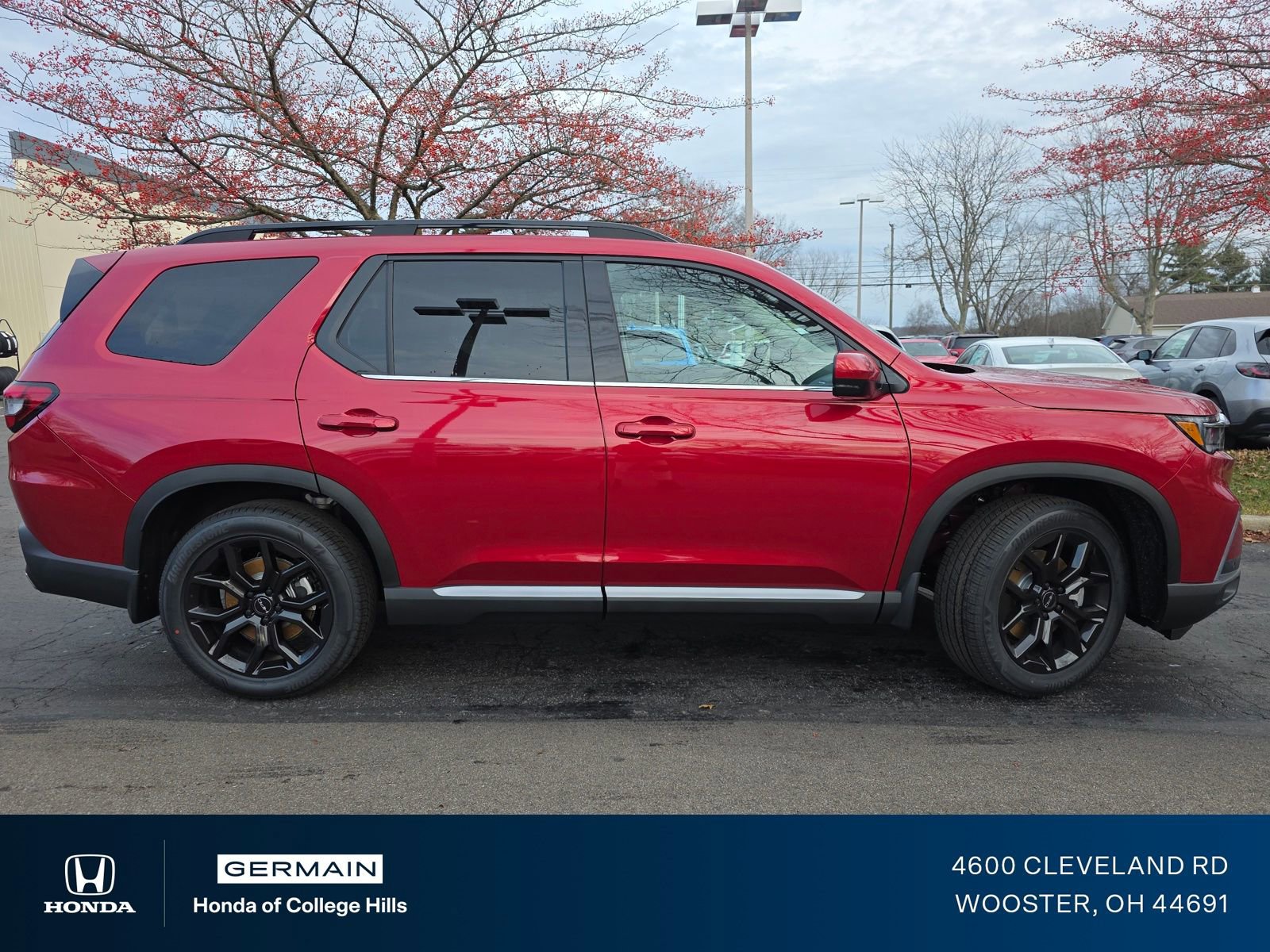 New 2025 Honda Pilot Touring image 25