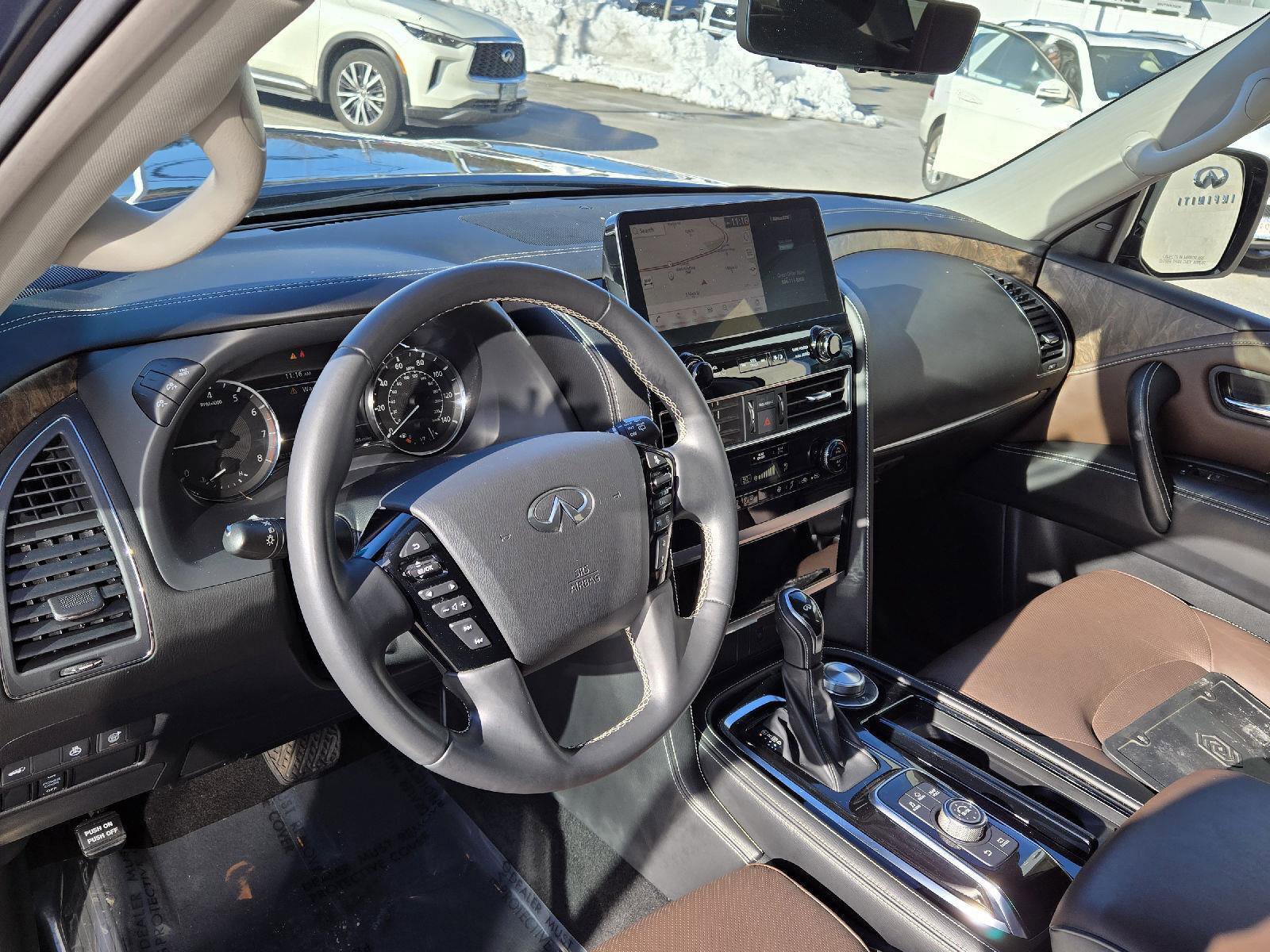 Certified 2022 INFINITI QX80 Premium Select w/ Cargo Package image 8