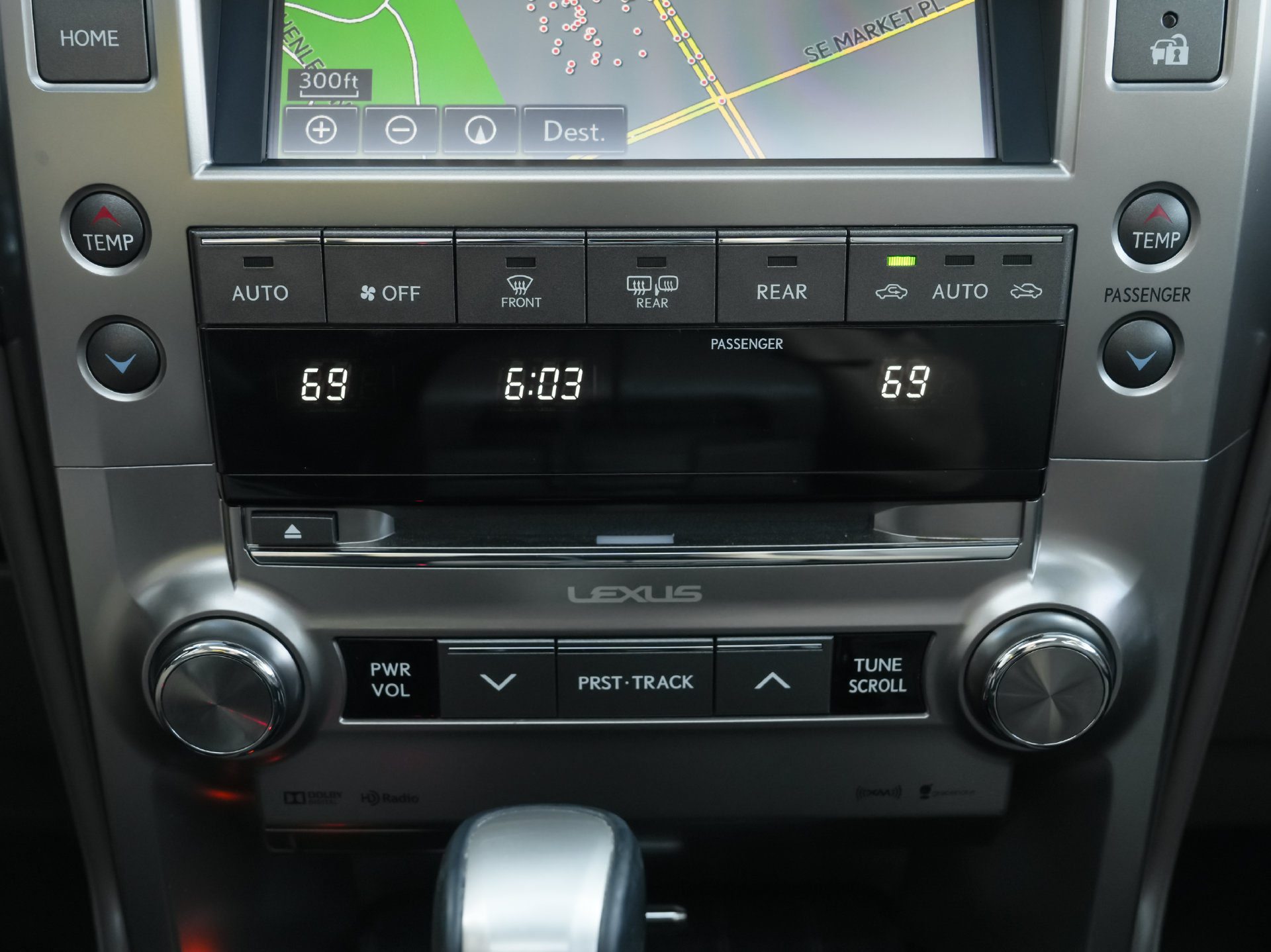 Used 2020 Lexus GX 460 Premium w/ Premium Package AWD/4WD image 16
