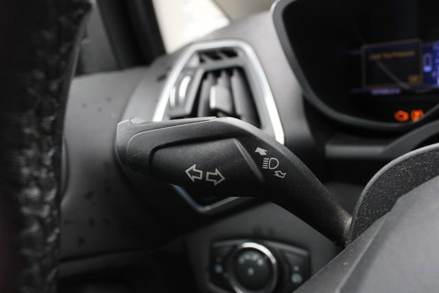 Used 2013 Ford C-MAX SE FWD image 10