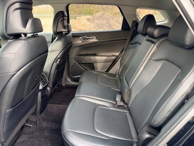 Used 2025 Kia Sportage EX image 26