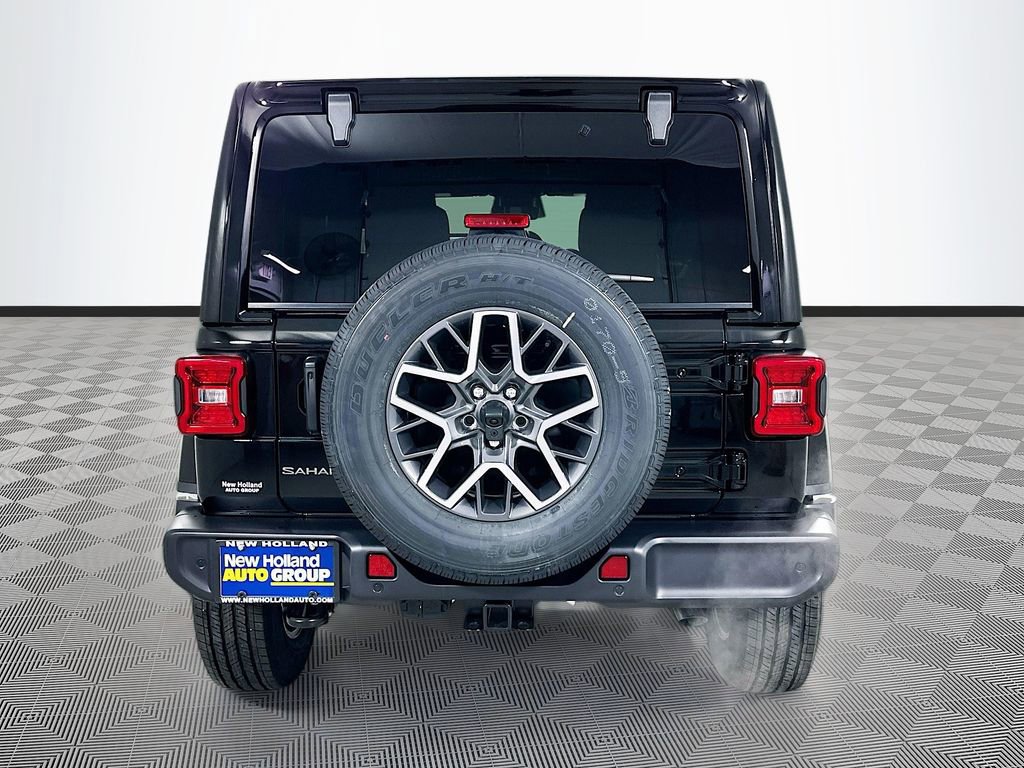 New 2026 Jeep Wrangler Unlimited Sahara AWD/4WD image 6