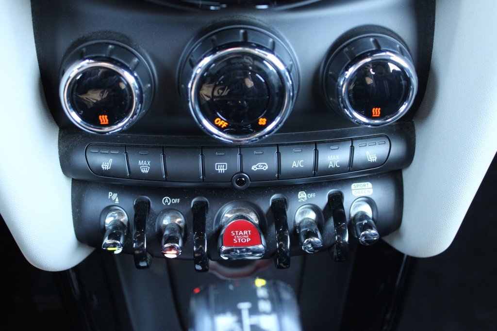 Used 2019 MINI Cooper John Cooper Works w/ Driver Assistance Package image 21